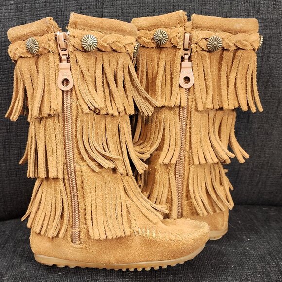 Minnetonka Tan Suede 3 Layer Fringe Calf Boots - Infant Girl's Size 7 - Picture 5 of 10